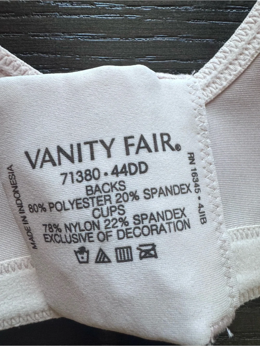 NWT Vanity Fair Beauty Back Wireless Smoothing Bra 44DD Nude 71380